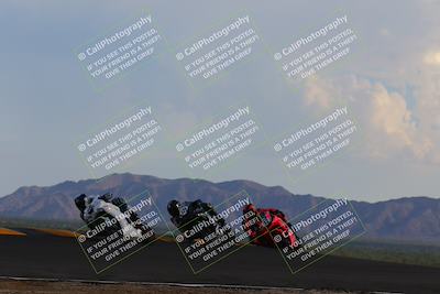 media/Sep-24-2022-CVMA (Sat) [[a45f954247]]/Race 11 Supersport Middleweight/